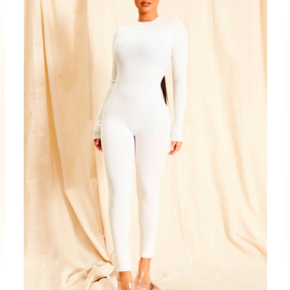 Maribel Snatched Longsleeve Jumpsuit Off White sz M $NWT $60